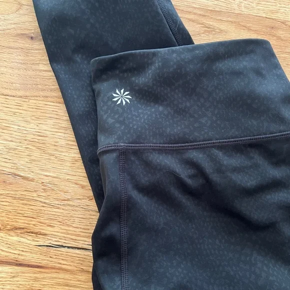 Athleta High Rise Black Serpent Snake Skin Chaturanga Leggings, Size S - Picture 4 of 8